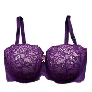 Victoria’s Secret Dream Angels Strapless Multi-way lightly padded lace bra 34DDD